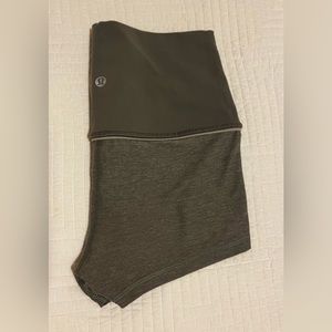 Lululemon High Rise Boogie shorts 2”